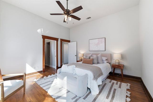 1700 Fairmount Avenue, Fort Worth, TX 76110