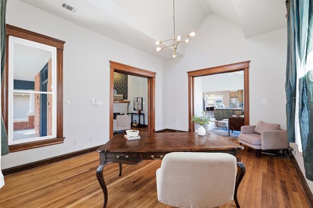 1700 Fairmount Avenue, Fort Worth, TX 76110