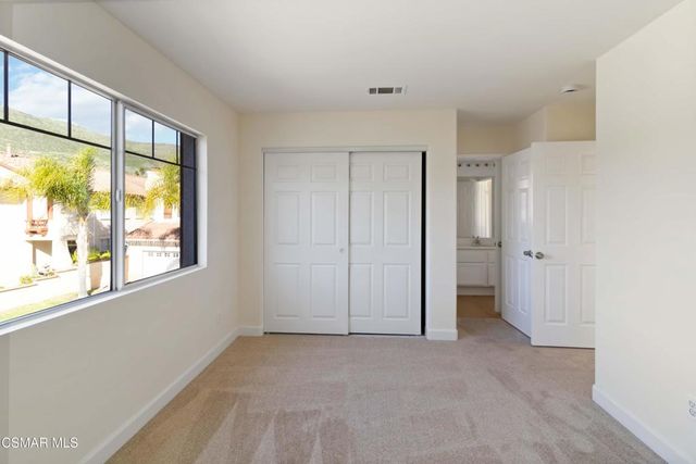 117 Macademia Lane, Simi Valley, CA 93065