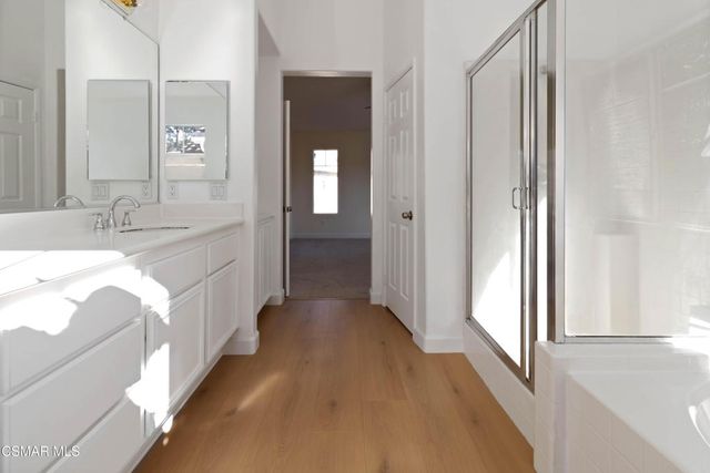 117 Macademia Lane, Simi Valley, CA 93065