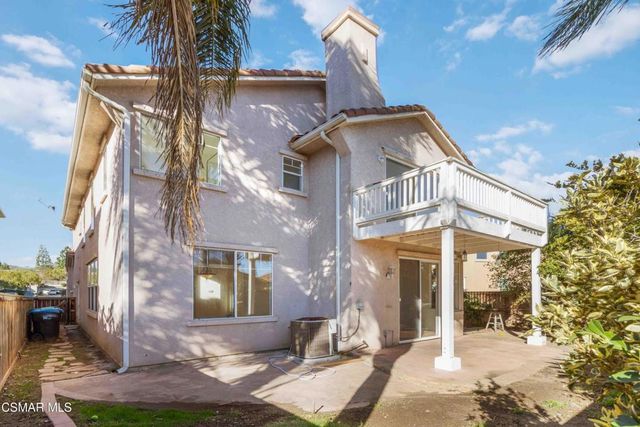 117 Macademia Lane, Simi Valley, CA 93065