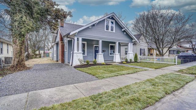 116 West Poplar Street, Johnson City, TN 37604