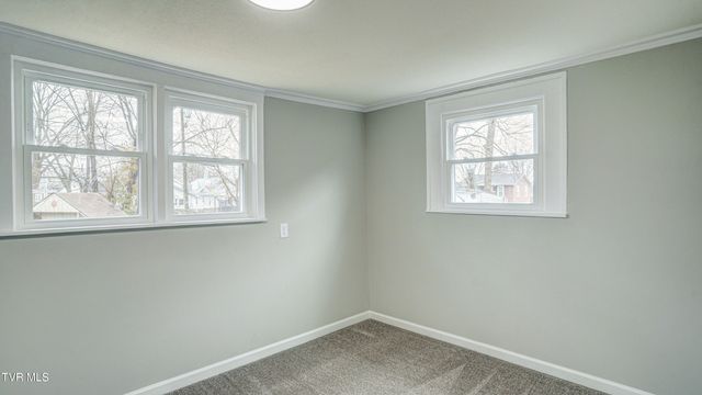 116 West Poplar Street, Johnson City, TN 37604