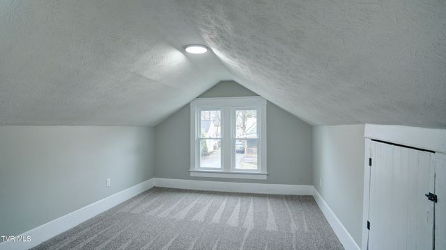 116 West Poplar Street, Johnson City, TN 37604