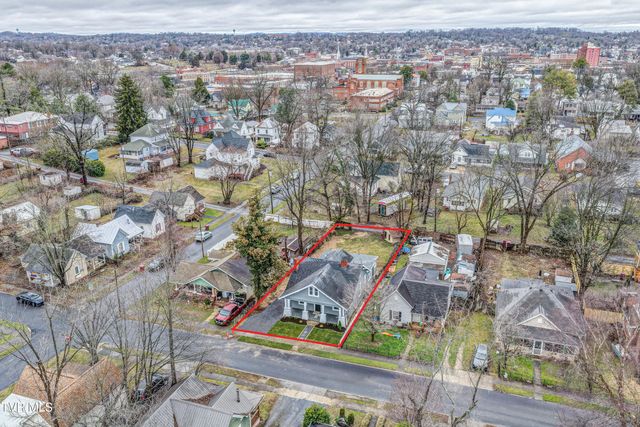 116 West Poplar Street, Johnson City, TN 37604