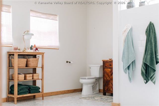 281 Highland Lane, Kenna, WV 25248