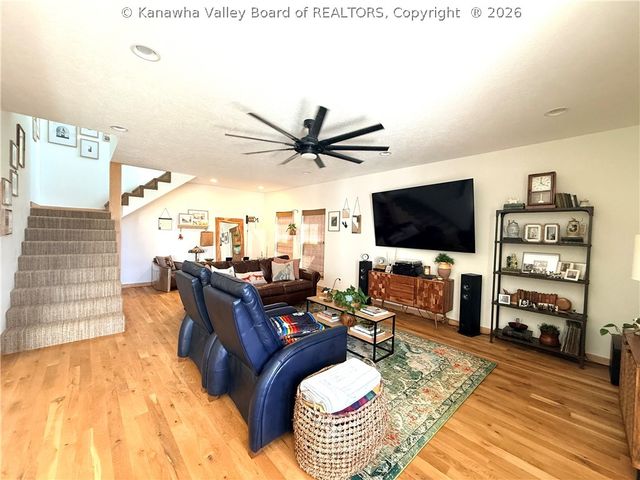 281 Highland Lane, Kenna, WV 25248