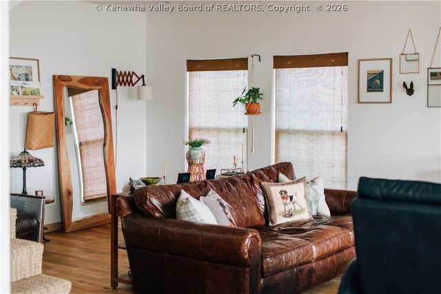 281 Highland Lane, Kenna, WV 25248