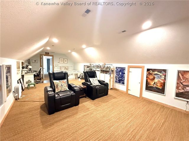 281 Highland Lane, Kenna, WV 25248