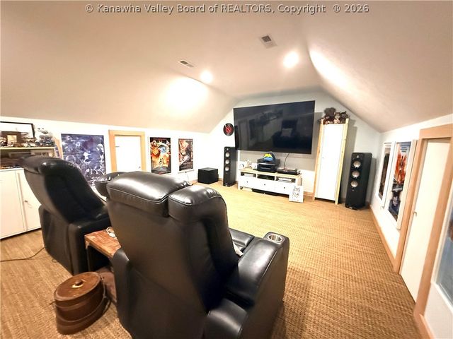 281 Highland Lane, Kenna, WV 25248