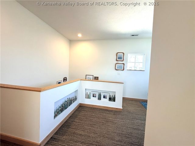 281 Highland Lane, Kenna, WV 25248