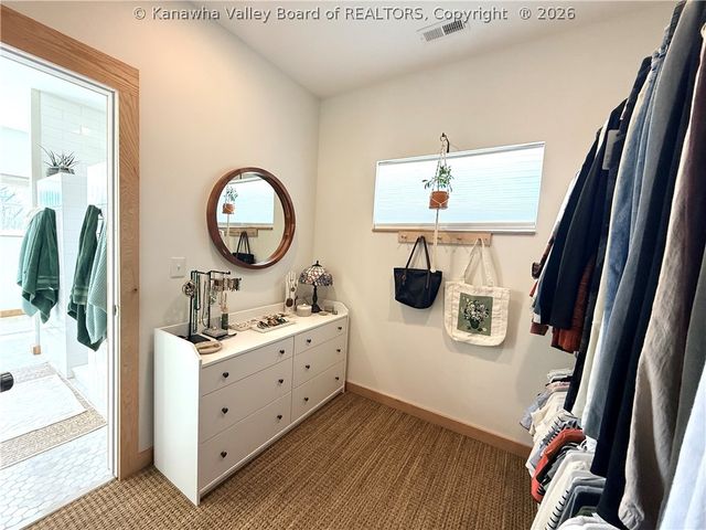 281 Highland Lane, Kenna, WV 25248