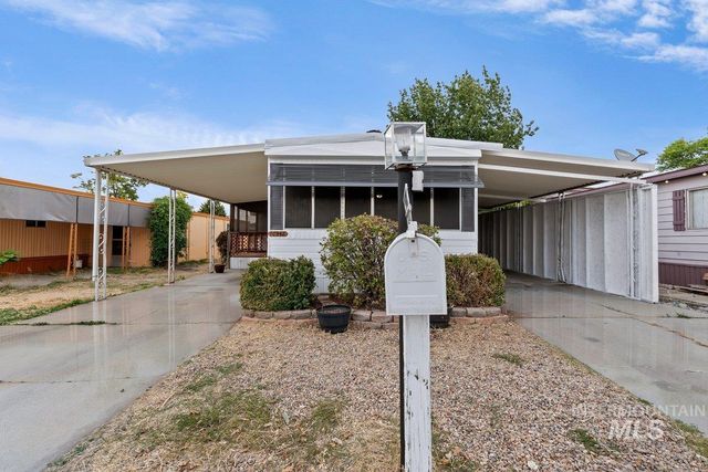 10948 W Palm Drive, Boise, ID 83717 property photo