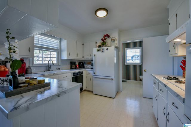 2510 19TH STREET E, Tuscaloosa, AL 35404