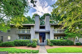 810 Tuxworth Circle, Decatur, GA 30033