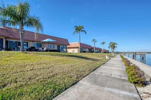 19029 US HIGHWAY 19 N 32B, Clearwater, FL 33764