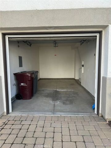39246 Mango F, Murrieta, CA 92563