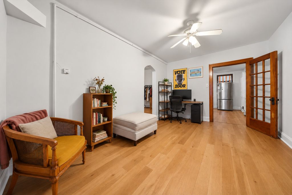 2315 S HOYNE Avenue, Chicago, IL 60608 — photo 4