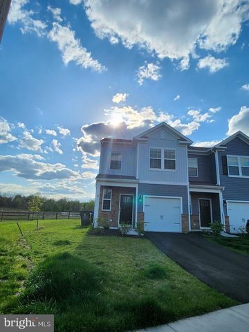 48 PEREGRINE WAY, Burlington, NJ 08016