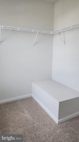 48 PEREGRINE WAY, Burlington, NJ 08016