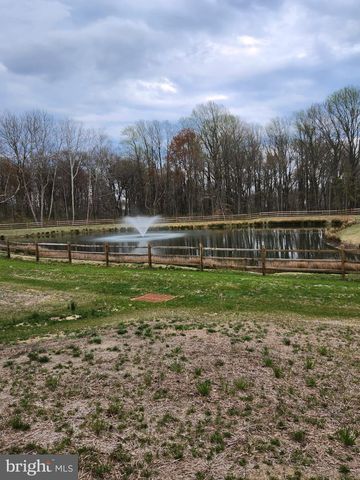 48 PEREGRINE WAY, Burlington, NJ 08016