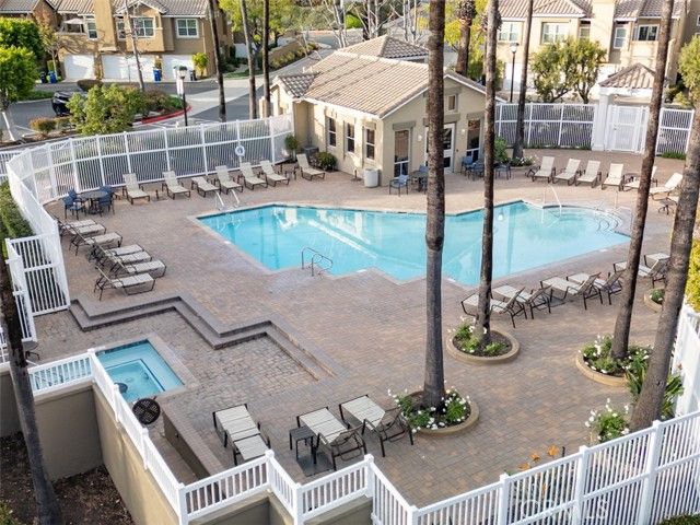 28372 Boulder, Lake Forest (el Toro), CA 92679