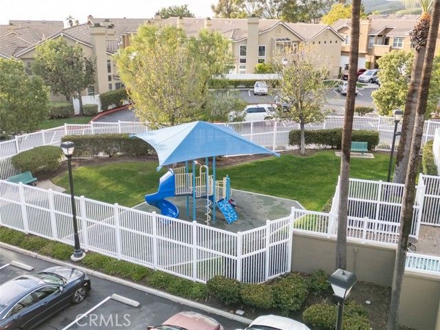 28372 Boulder, Lake Forest (el Toro), CA 92679