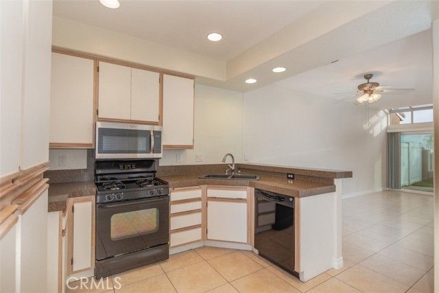 28372 Boulder, Lake Forest (el Toro), CA 92679