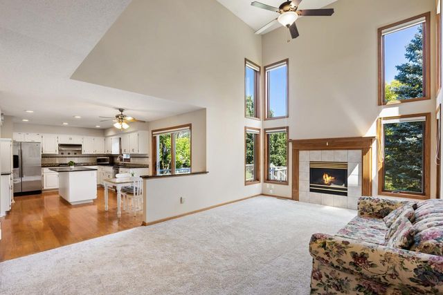 8079 Spruce Trail, Eden Prairie, MN 55347