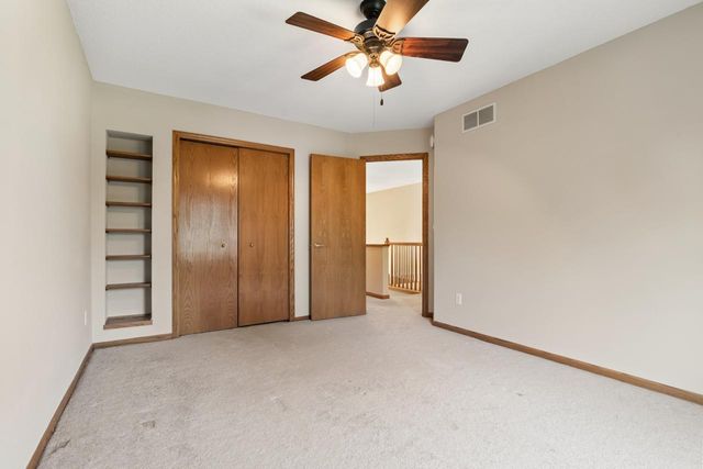 8079 Spruce Trail, Eden Prairie, MN 55347