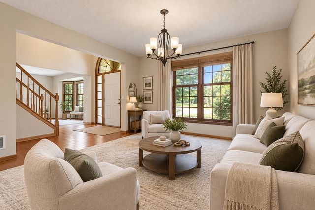 8079 Spruce Trail, Eden Prairie, MN 55347