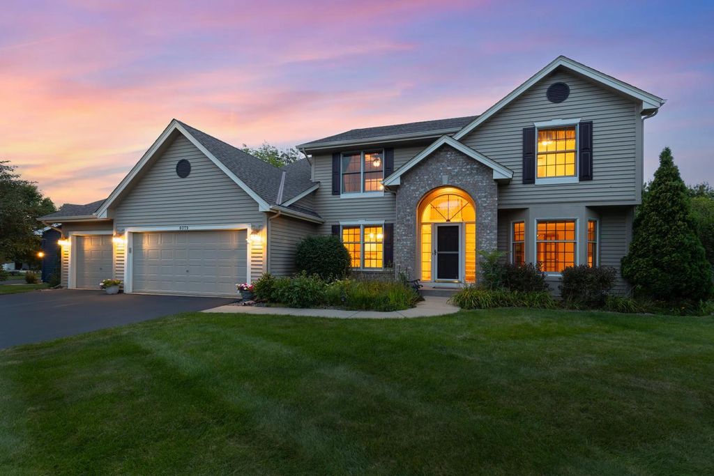 8079 Spruce Trail, Eden Prairie, MN 55347 — exterior