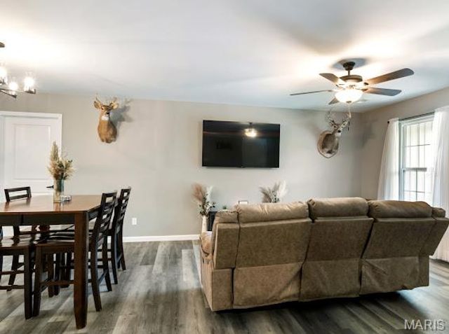 400 East Plattin Street, De Soto, MO 63020