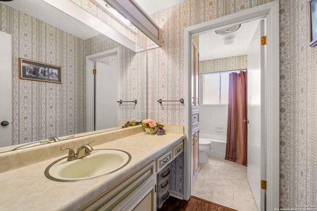 111 Austin Dr S, Boerne, TX 78006