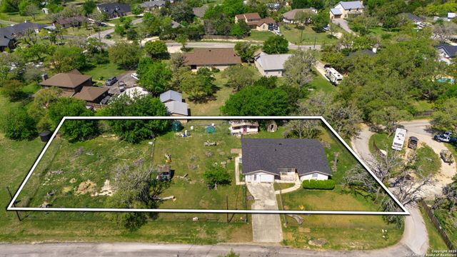 111 Austin Dr S, Boerne, TX 78006