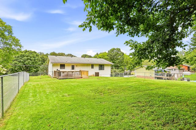 9008 Birchwood Pike, Harrison, TN 37341
