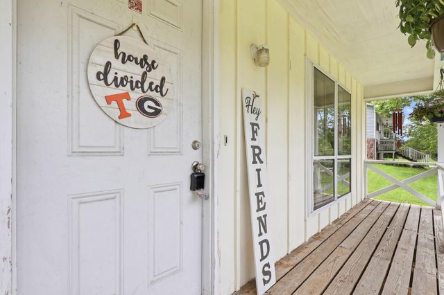 9008 Birchwood Pike, Harrison, TN 37341