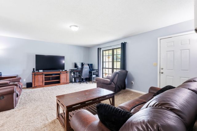 9008 Birchwood Pike, Harrison, TN 37341