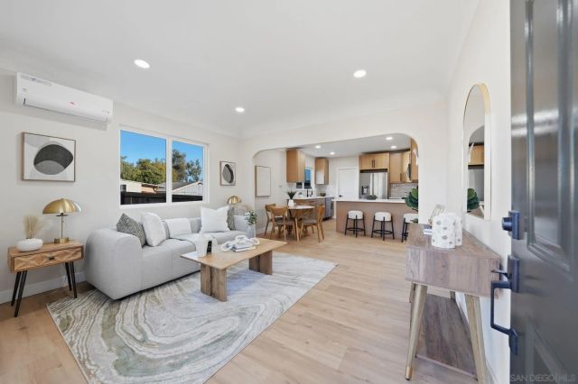 4665-67 E Thorn St, San Diego, CA 92105