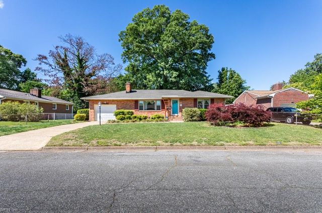 113 Adams DR, Newport News, VA 23601