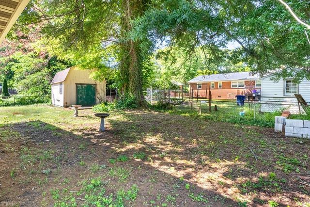 113 Adams DR, Newport News, VA 23601