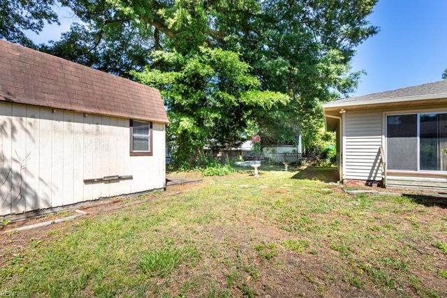 113 Adams DR, Newport News, VA 23601