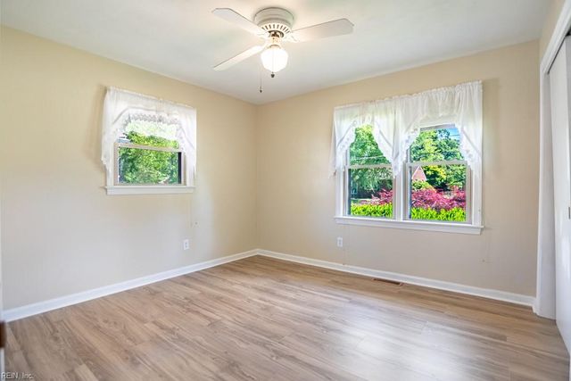 113 Adams DR, Newport News, VA 23601