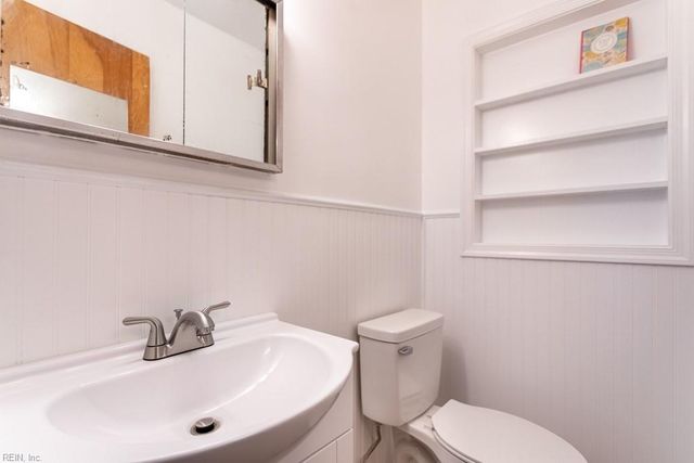 113 Adams DR, Newport News, VA 23601
