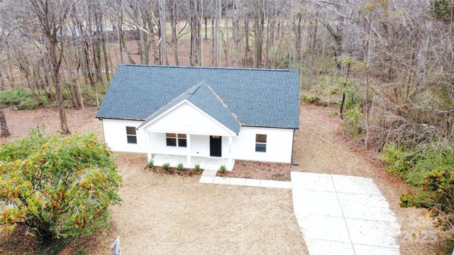 1426 Harris Street, Statesville, NC 28677