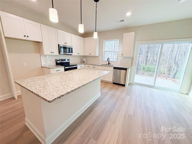 1426 Harris Street, Statesville, NC 28677