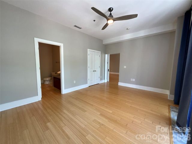 3100 N Davidson Street 203, Charlotte, NC 28205