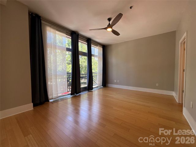 3100 N Davidson Street 203, Charlotte, NC 28205