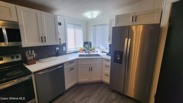 2214 W Windermere Ave, Coeur D'alene, ID 83815