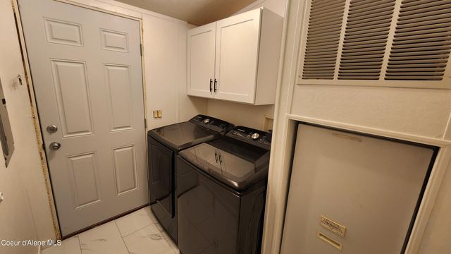 2214 W Windermere Ave, Coeur D'alene, ID 83815